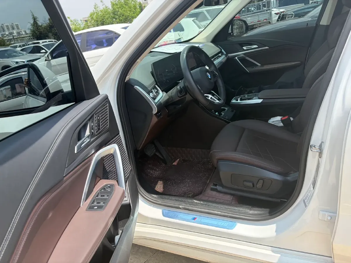 2024 BMW X1 2.0T 204HP L4 7DCT,autocango,china used car exporter,china ev exporter,chinese used car exporter,chinese used ev exporter