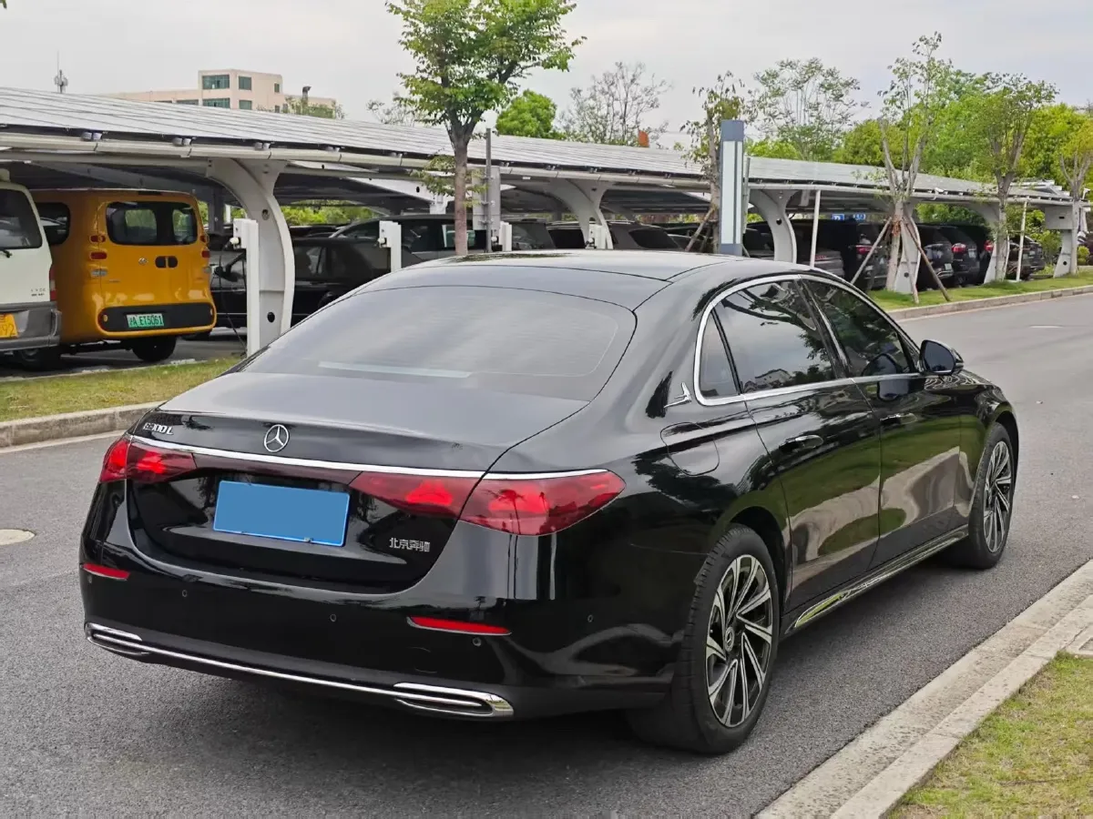 2024 Mercedes-Benz E Class 2.0T 258HP L4 9AT,autocango,china used car exporter,china ev exporter,chinese used car exporter,chinese used ev exporter