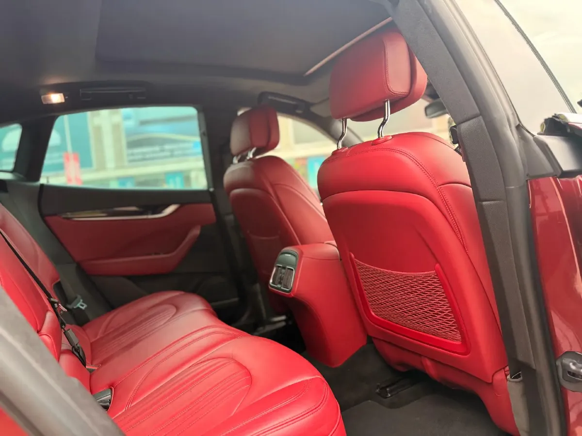 2016 Audi S6 4.0T 450HP V8 7DCT,autocango,china used car exporter,china ev exporter,chinese used car exporter,chinese used ev exporter