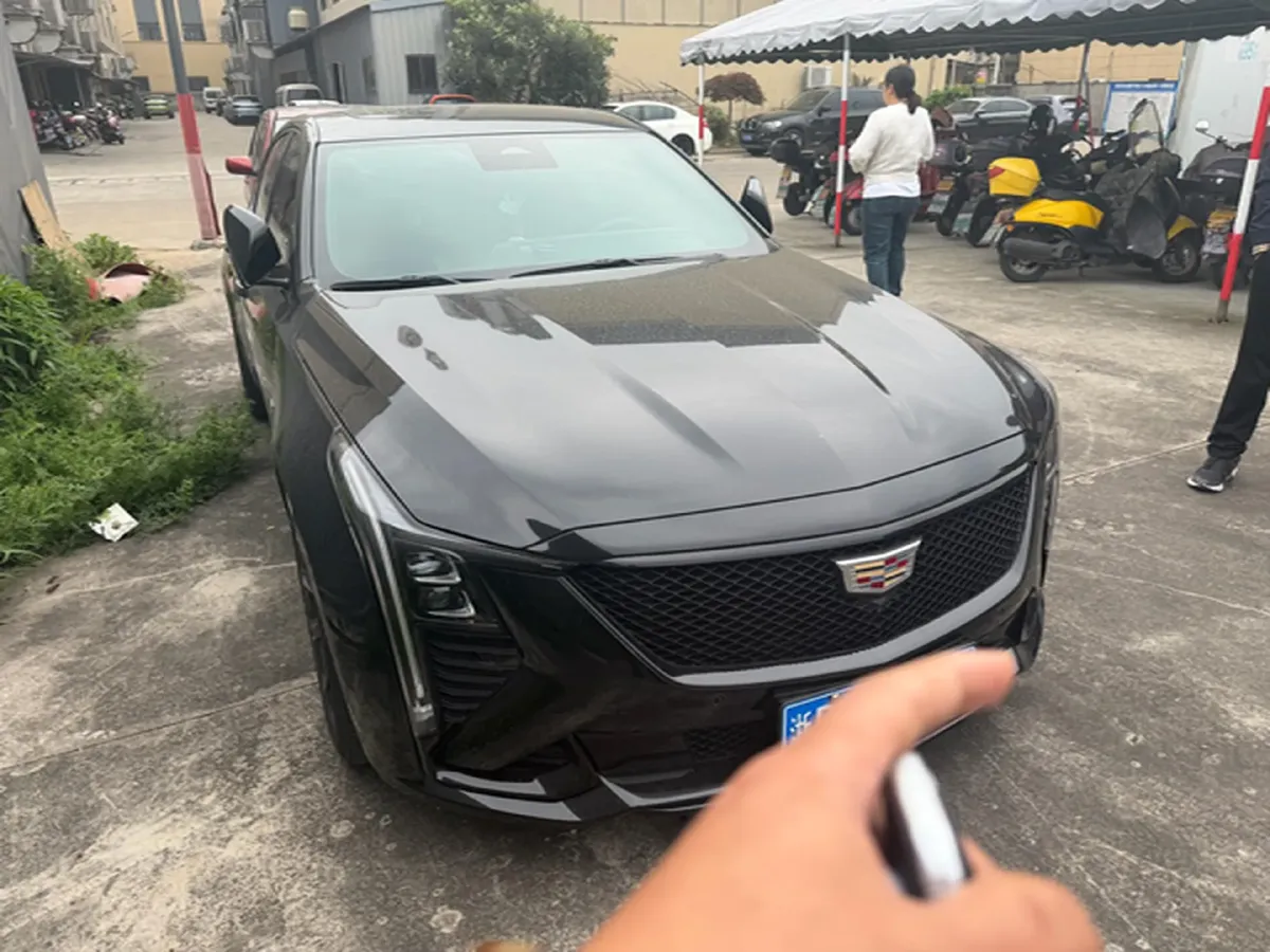 2024 Cadillac CT5 2.0T 237HP L4 10AT,autocango,china used car exporter,china ev exporter,chinese used car exporter,chinese used ev exporter