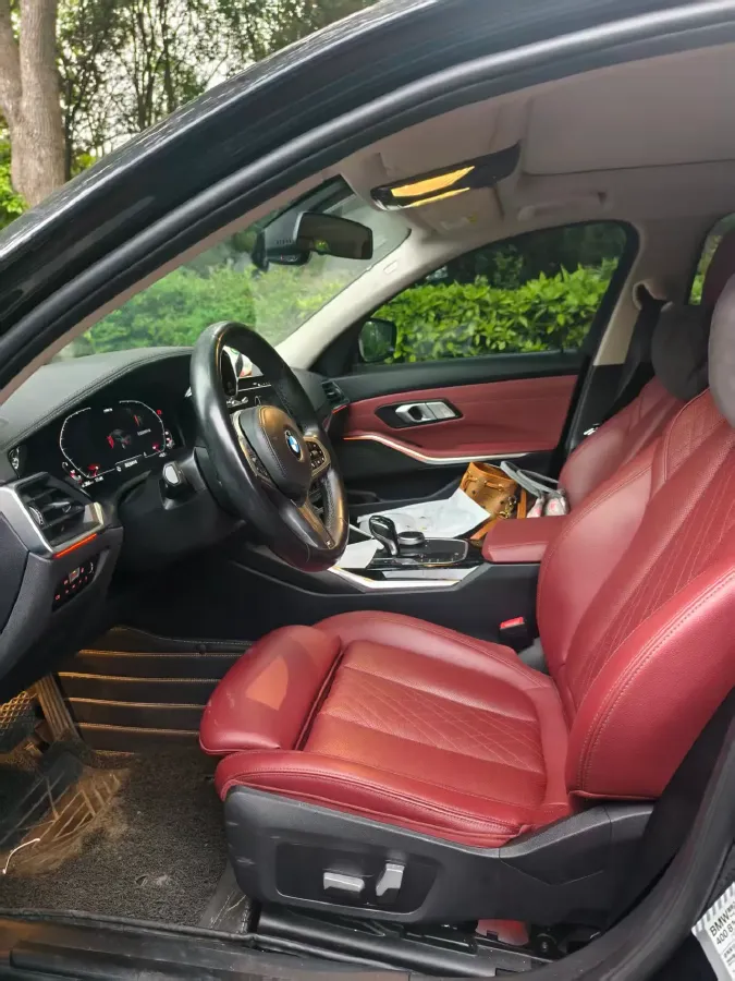 2022 BMW 3 Series 2.0T 156HP L4 8AT,autocango,china used car exporter,china ev exporter,chinese used car exporter,chinese used ev exporter