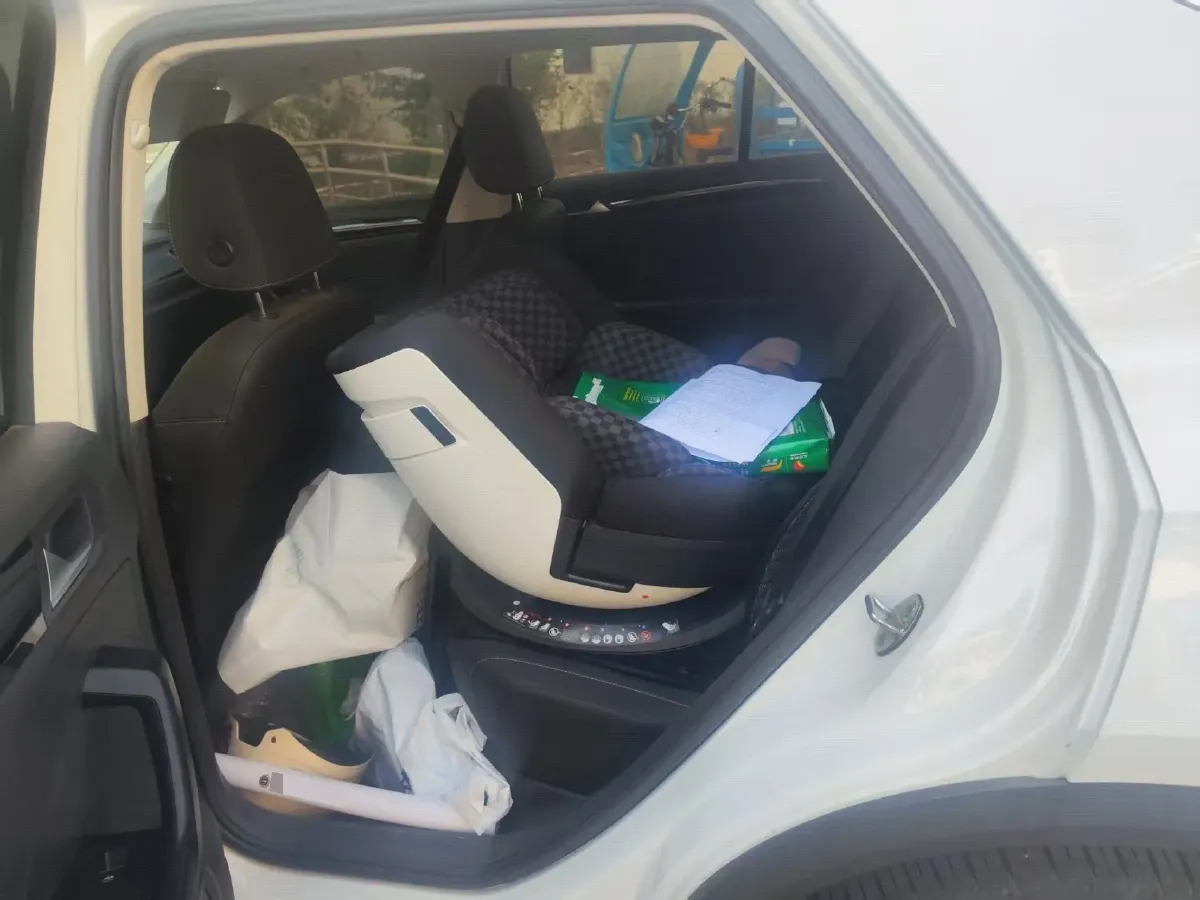 2021 Volkswagen T-Roc 1.4T 150HP L4 7DCT,autocango,china used car exporter,china ev exporter,chinese used car exporter,chinese used ev exporter