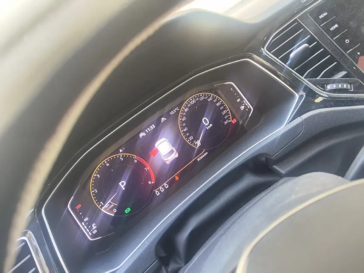 2021 Volkswagen T-Roc 1.4T 150HP L4 7DCT,autocango,china used car exporter,china ev exporter,chinese used car exporter,chinese used ev exporter