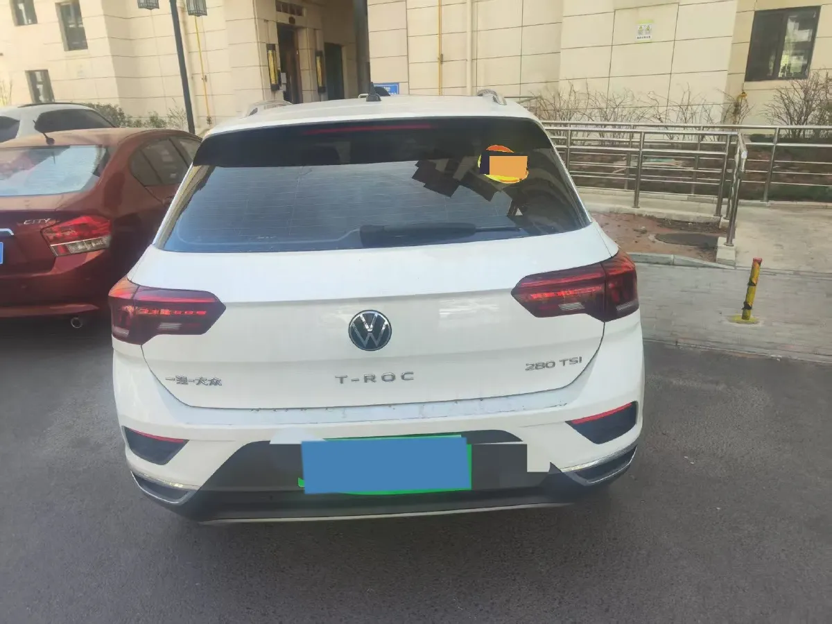 2021 Volkswagen T-Roc 1.4T 150HP L4 7DCT,autocango,china used car exporter,china ev exporter,chinese used car exporter,chinese used ev exporter
