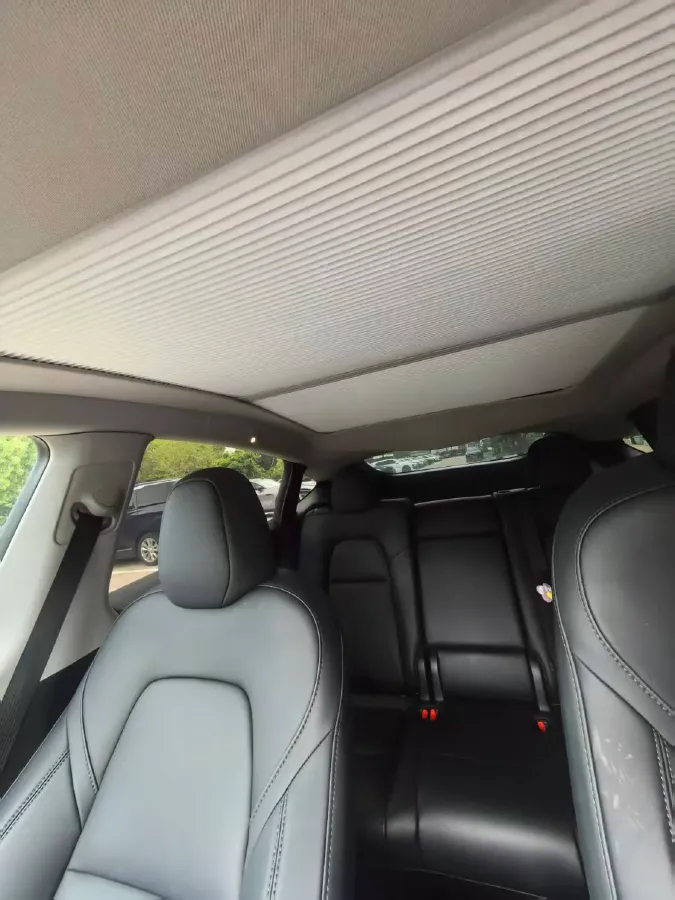 2022 Tesla Model Y BEV 60KWH,autocango,china used car exporter,china ev exporter,chinese used car exporter,chinese used ev exporter