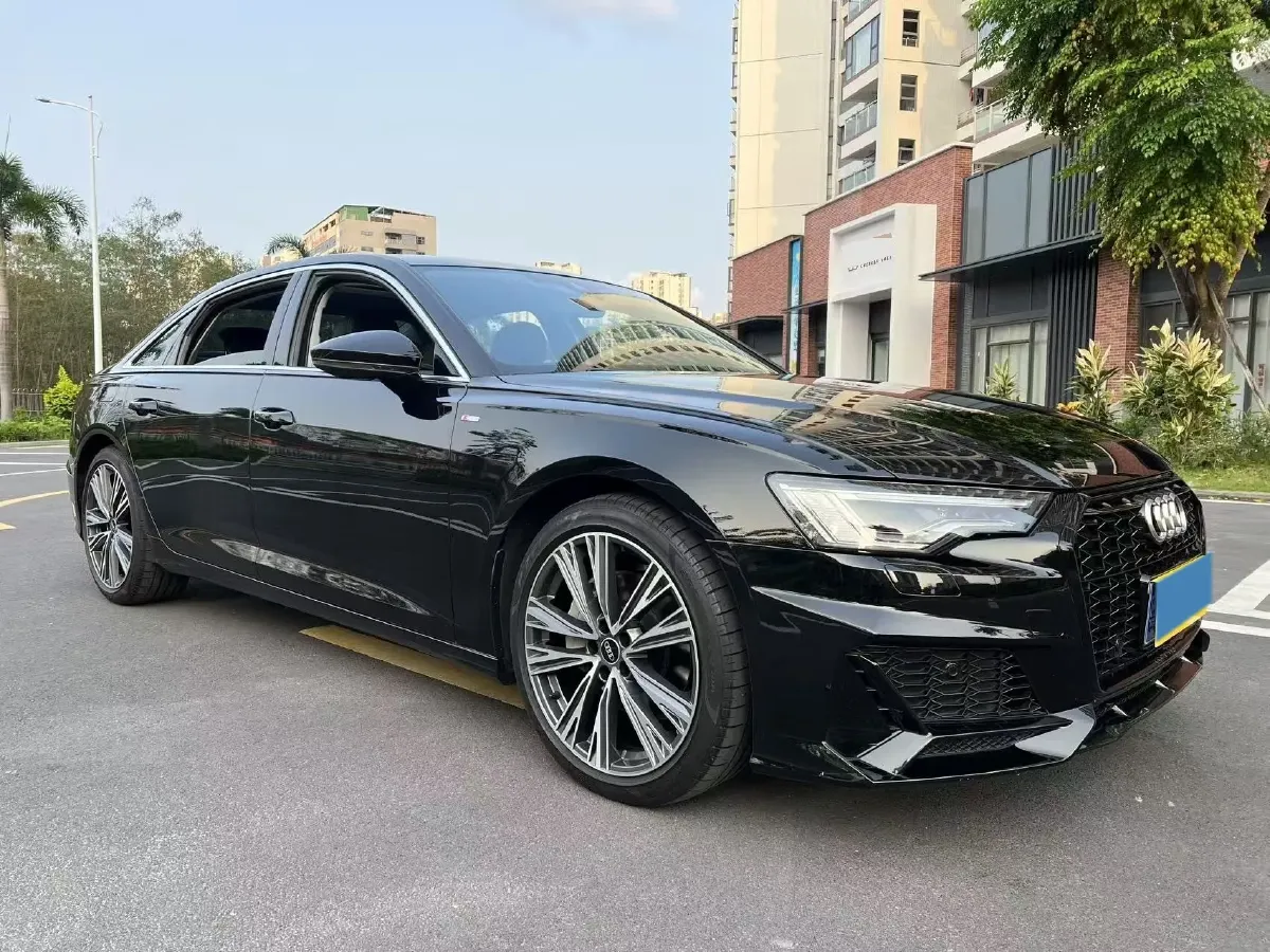 2023 Audi A6L 2.0T 245HP L4 7DCT,autocango,china used car exporter,china ev exporter,chinese used car exporter,chinese used ev exporter