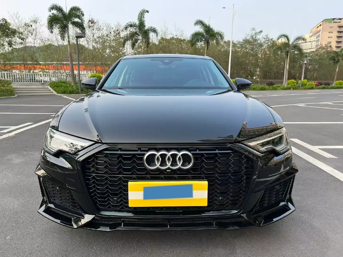 2023 Audi A6L 2.0T 245HP L4 7DCT,autocango,china used car exporter,china ev exporter,chinese used car exporter,chinese used ev exporter
