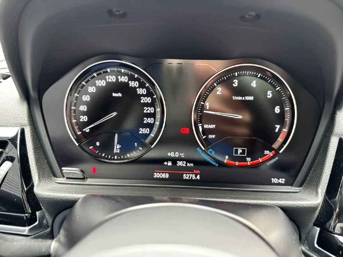 2023 BMW 1 Series 2.0T 178HP L4 7DCT,autocango,china used car exporter,china ev exporter,chinese used car exporter,chinese used ev exporter