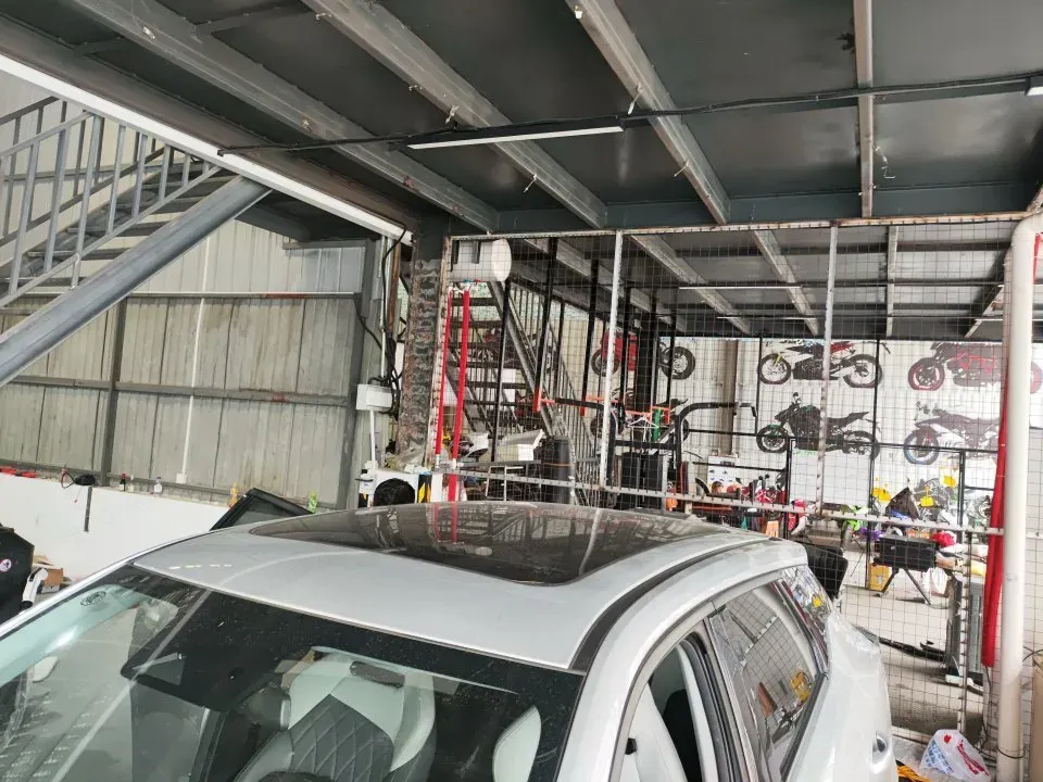 2024 ChangAn UNI-Z 1.5L 98HP L4 E-CVT PHEV 18.4KWH,autocango,china used car exporter,china ev exporter,chinese used car exporter,chinese used ev exporter