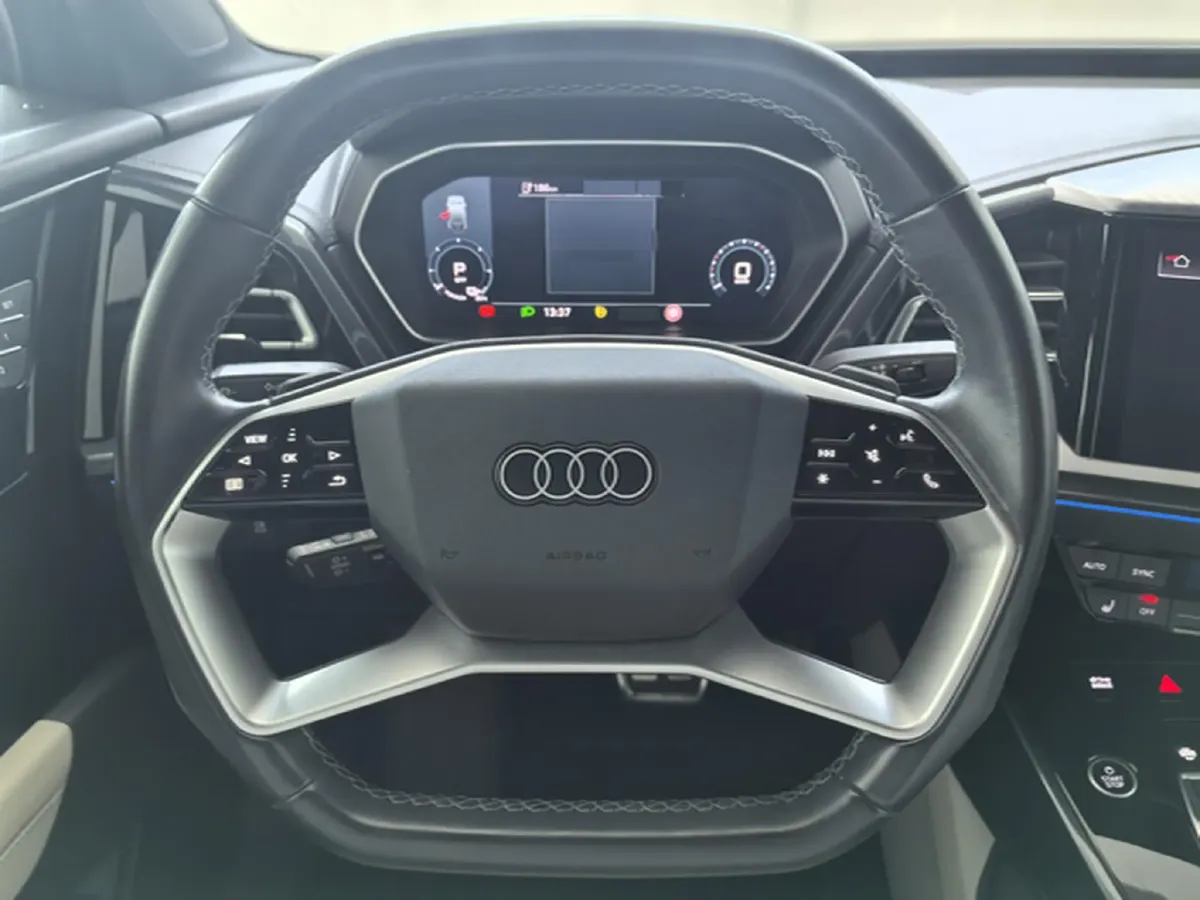2022 Audi Q4 e-tron BEV 84.8KWH,autocango,china used car exporter,china ev exporter,chinese used car exporter,chinese used ev exporter