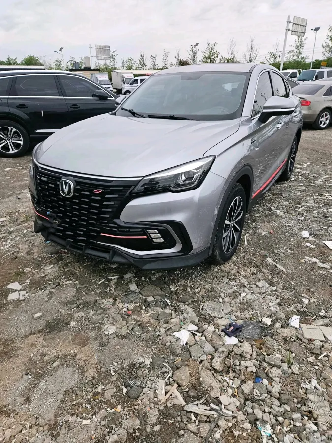 2021 ChangAn CS85 Coupe 1.5T 178HP L4 7DCT,autocango,china used car exporter,china ev exporter,chinese used car exporter,chinese used ev exporter