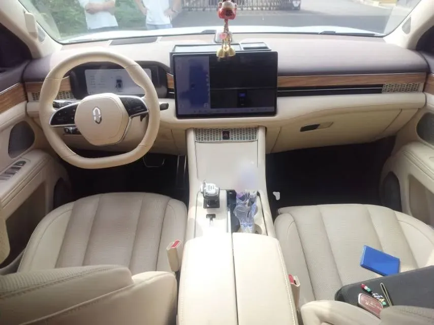 2024 AITO AITO M7 1.5T 152HP L4 REEV 40KWH,autocango,china used car exporter,china ev exporter,chinese used car exporter,chinese used ev exporter