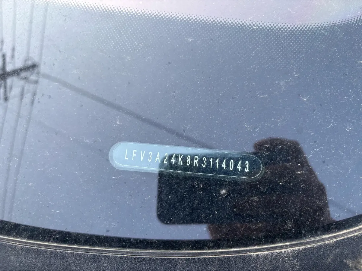 2024 Audi A6L 2.0T 245HP L4 7DCT,autocango,china used car exporter,china ev exporter,chinese used car exporter,chinese used ev exporter