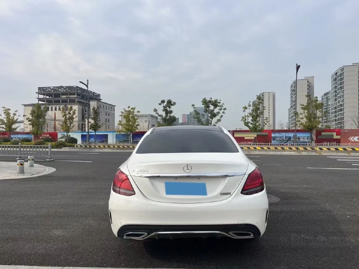2021 Mercedes-Benz C Class 1.5T 184HP L4 9AT,autocango,china used car exporter,china ev exporter,chinese used car exporter,chinese used ev exporter