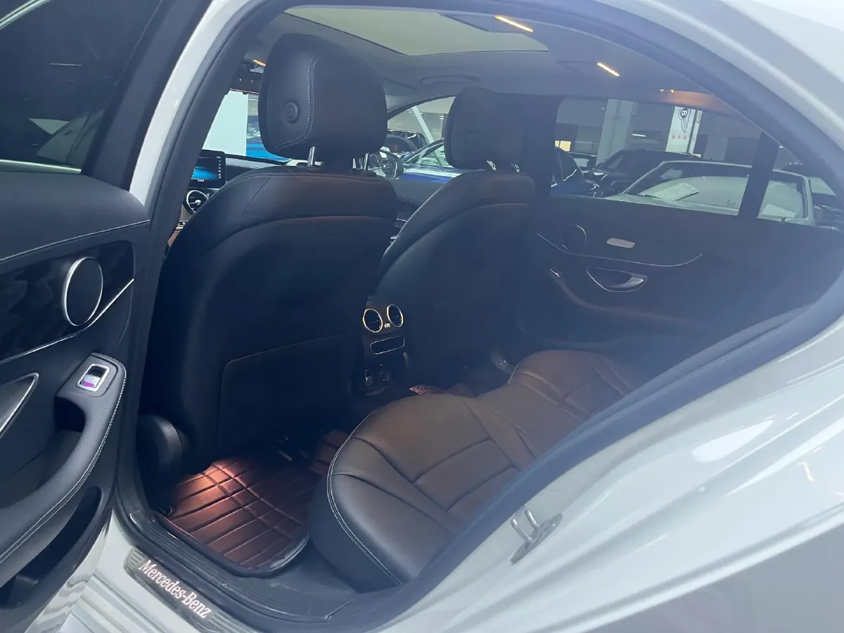 2021 Mercedes-Benz C Class 1.5T 184HP L4 9AT,autocango,china used car exporter,china ev exporter,chinese used car exporter,chinese used ev exporter