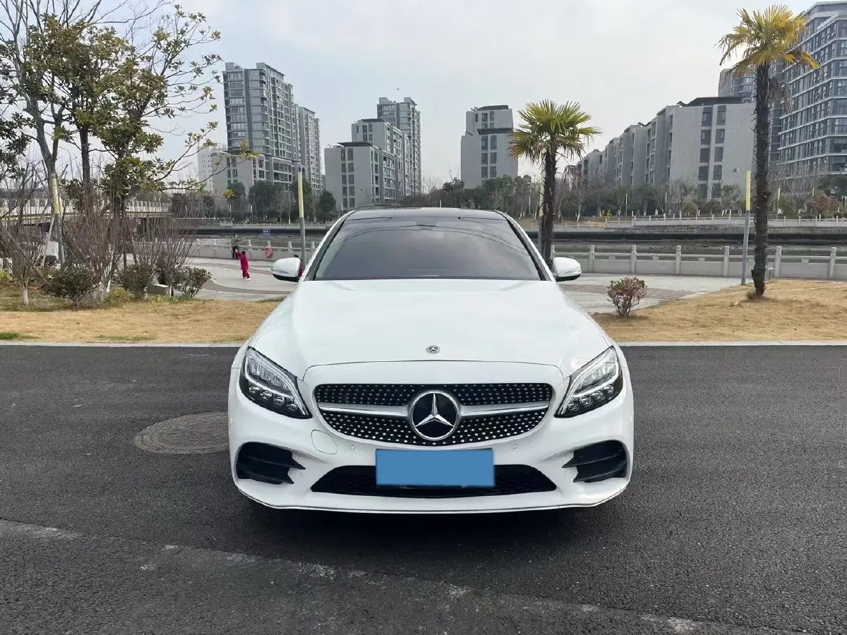 2021 Mercedes-Benz C Class 1.5T 184HP L4 9AT,autocango,china used car exporter,china ev exporter,chinese used car exporter,chinese used ev exporter