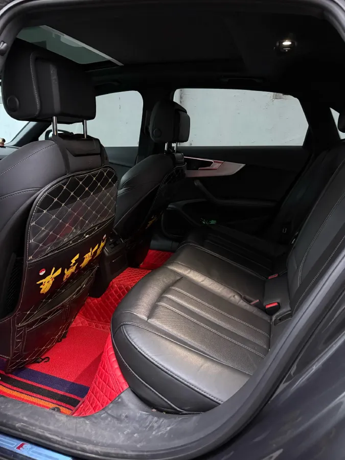 2022 Audi A4L 2.0T 190HP L4 7DCT,autocango,china used car exporter,china ev exporter,chinese used car exporter,chinese used ev exporter