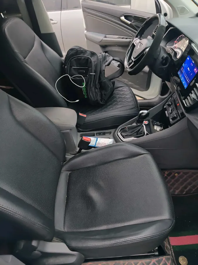 2020 Jetta VS7 1.4T 150HP L4 6AT,autocango,china used car exporter,china ev exporter,chinese used car exporter,chinese used ev exporter