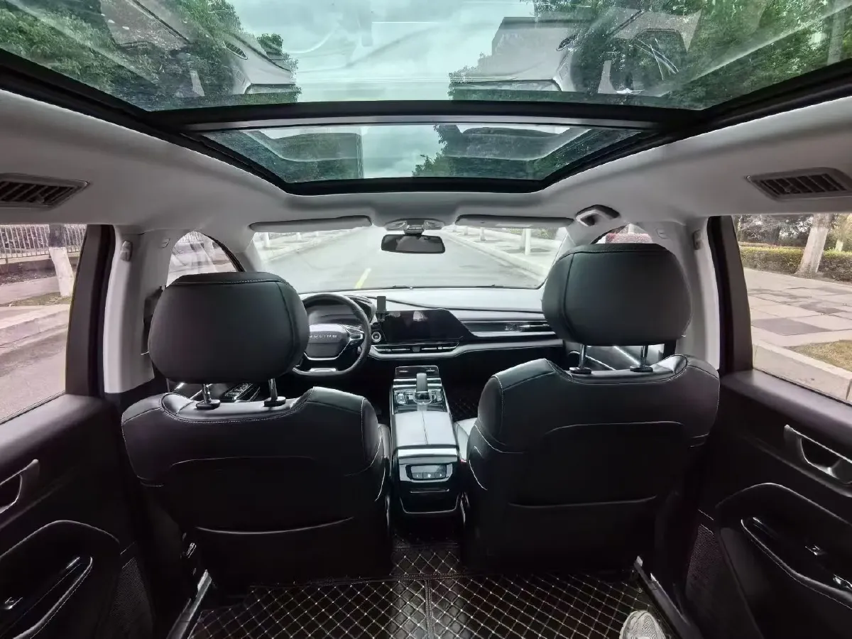 2020 WuLing KaiJie 1.5T 147HP L4 CVT,autocango,china used car exporter,china ev exporter,chinese used car exporter,chinese used ev exporter