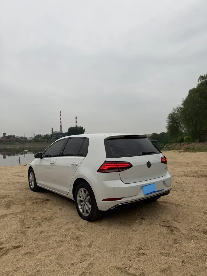 2018 Volkswagen Golf 1.6L 110HP L4 6AT,autocango,china used car exporter,china ev exporter,chinese used car exporter,chinese used ev exporter