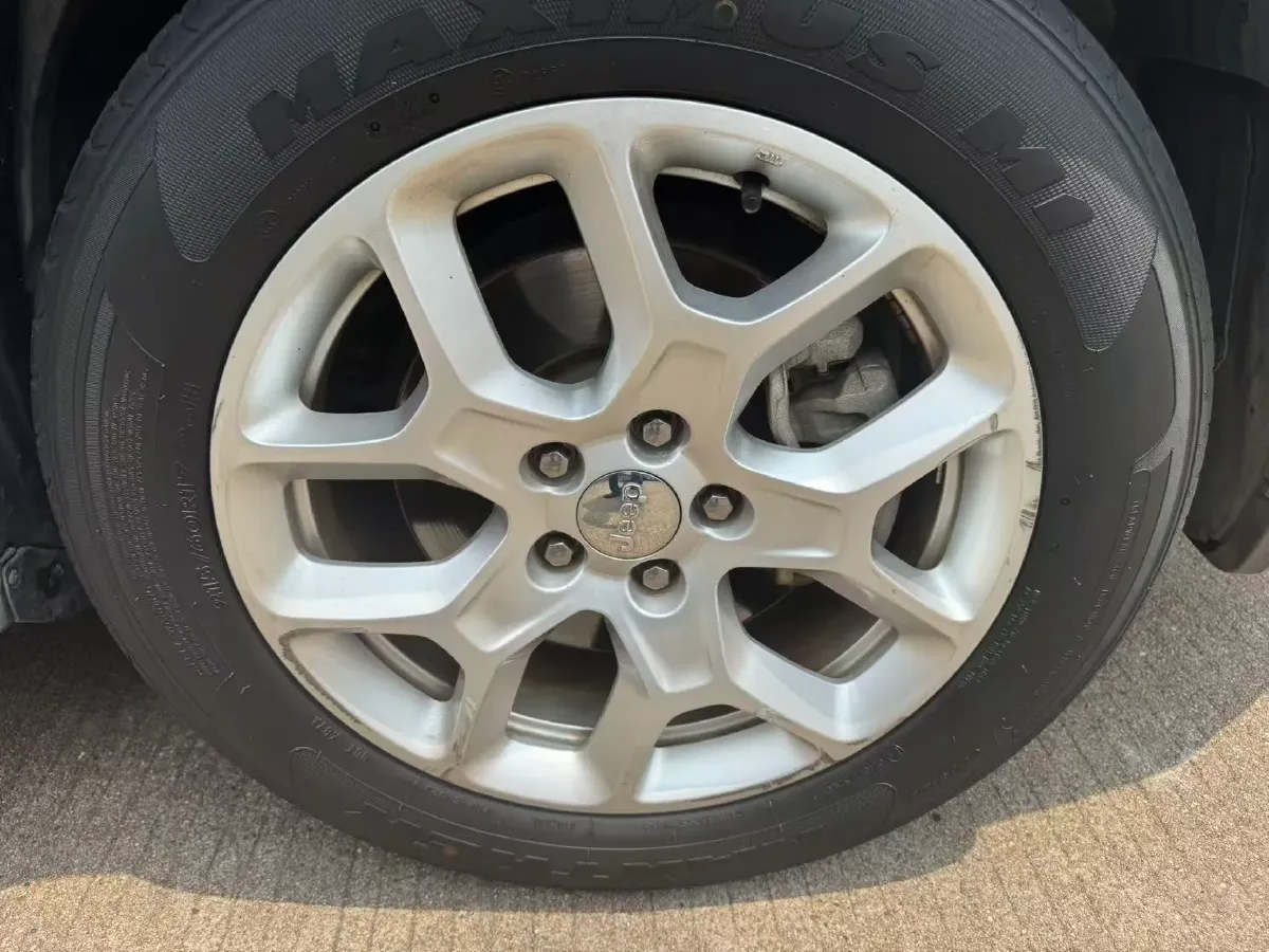 2017 Jeep Renegade 1.4T 150HP L4 7DCT,autocango,china used car exporter,china ev exporter,chinese used car exporter,chinese used ev exporter