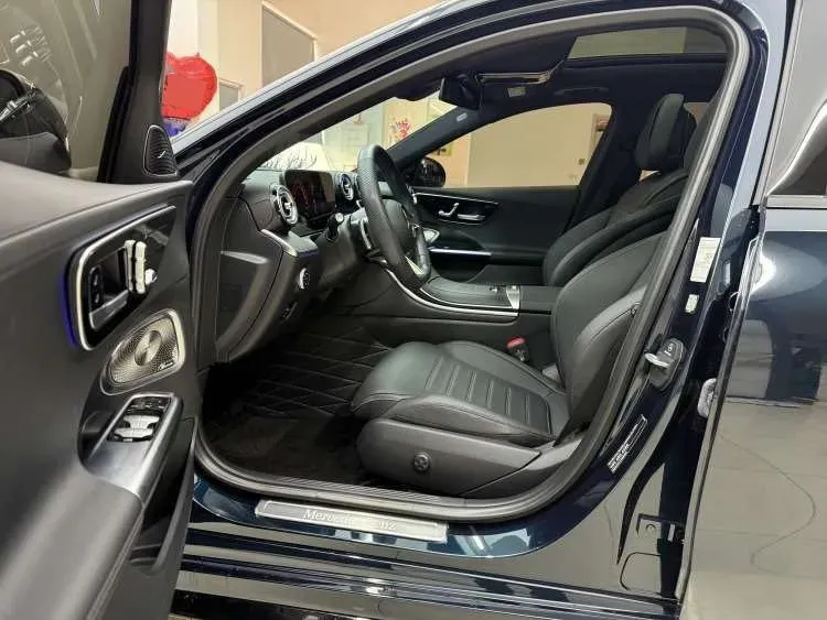 2024 Mercedes-Benz C Class 1.5T 204HP L4 9AT,autocango,china used car exporter,china ev exporter,chinese used car exporter,chinese used ev exporter