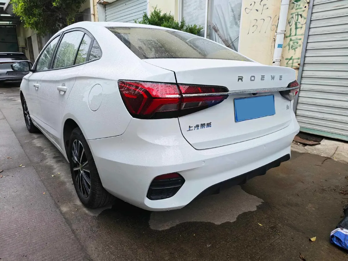 2021 Roewe i5 1.5L 120HP L4 CVT,autocango,china used car exporter,china ev exporter,chinese used car exporter,chinese used ev exporter