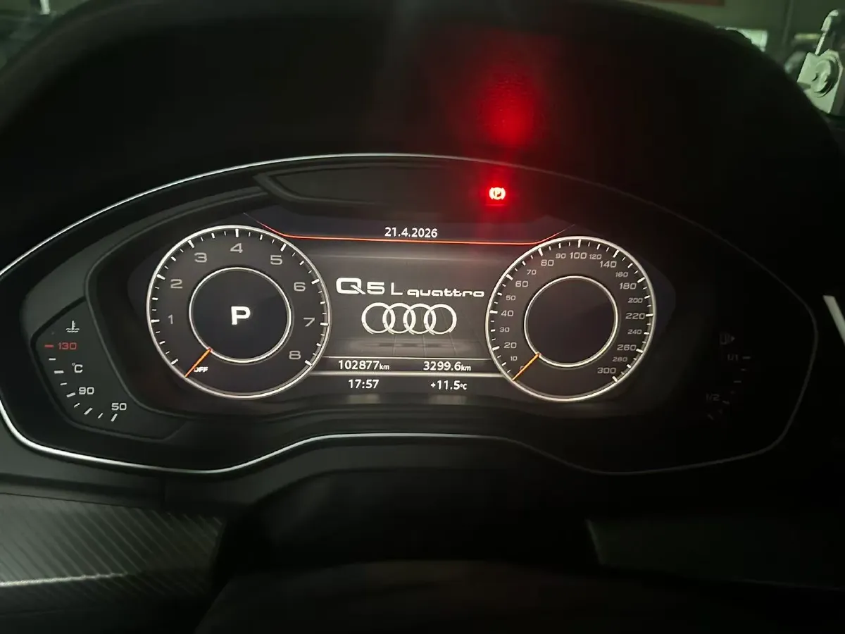 2020 Audi Q5L 2.0T 252HP L4 7DCT,autocango,china used car exporter,china ev exporter,chinese used car exporter,chinese used ev exporter