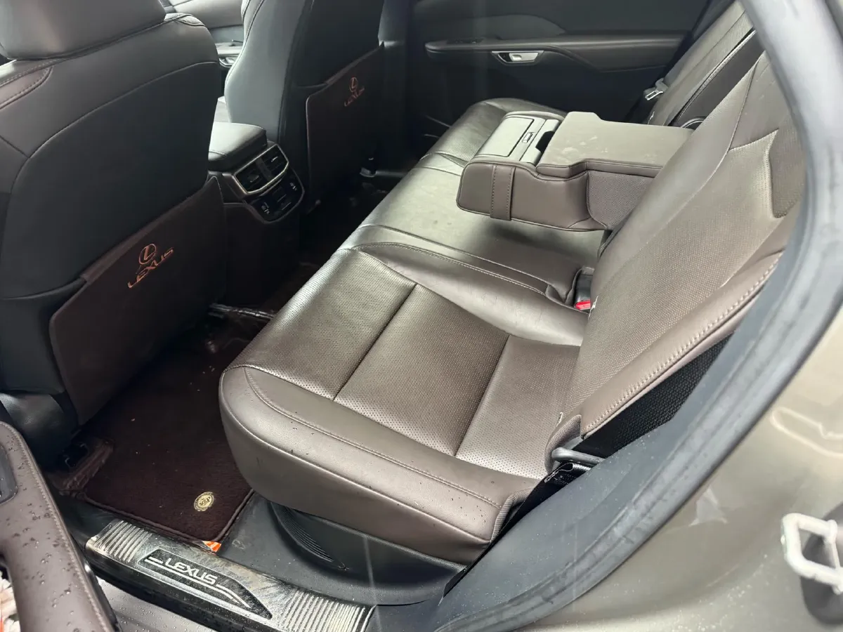 2023 Lexus RX 2.5L 189HP L4 E-CVT Hybrid,autocango,china used car exporter,china ev exporter,chinese used car exporter,chinese used ev exporter