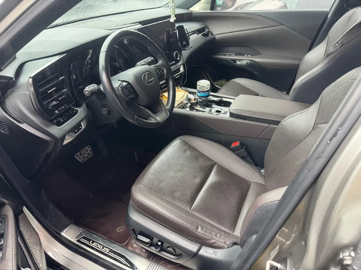 2023 Lexus RX 2.5L 189HP L4 E-CVT Hybrid,autocango,china used car exporter,china ev exporter,chinese used car exporter,chinese used ev exporter