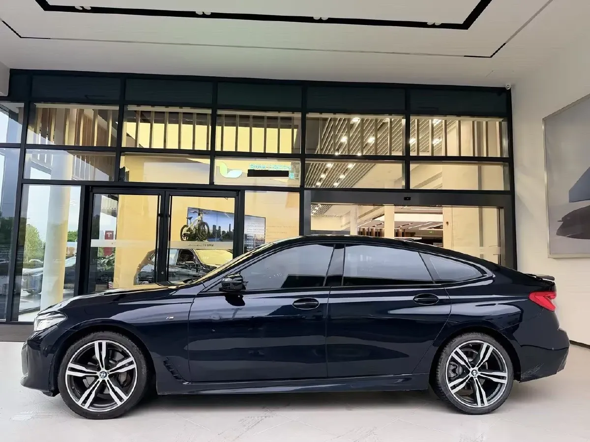 2021 BMW 6 Series GT 2.0T 258HP L4 8AT,autocango,china used car exporter,china ev exporter,chinese used car exporter,chinese used ev exporter
