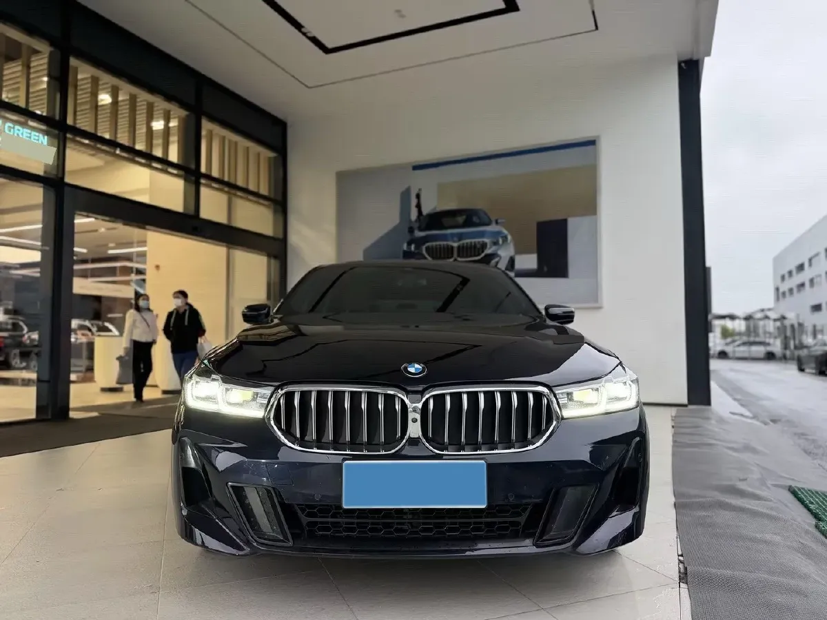 2021 BMW 6 Series GT 2.0T 258HP L4 8AT,autocango,china used car exporter,china ev exporter,chinese used car exporter,chinese used ev exporter
