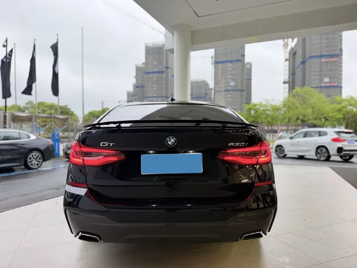 2021 BMW 6 Series GT 2.0T 258HP L4 8AT,autocango,china used car exporter,china ev exporter,chinese used car exporter,chinese used ev exporter