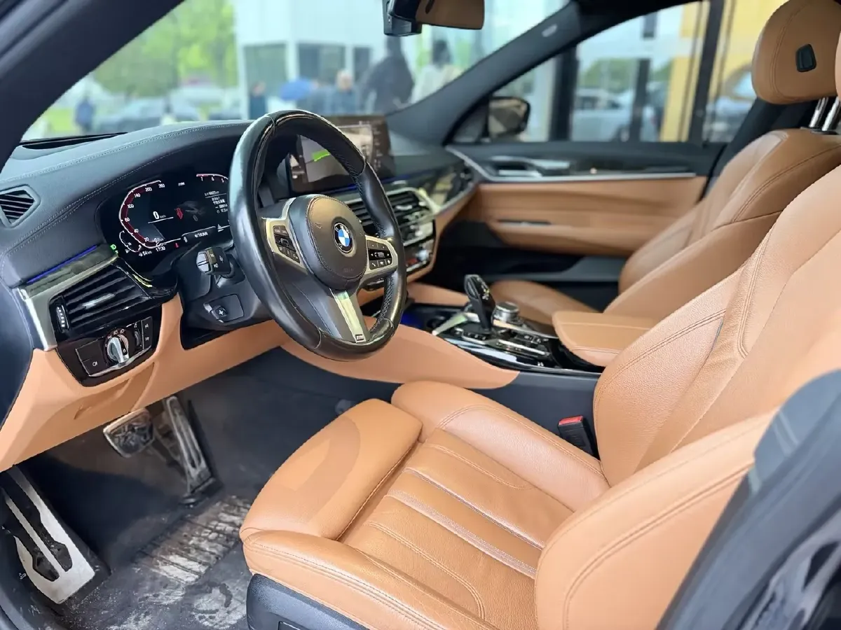 2021 BMW 6 Series GT 2.0T 258HP L4 8AT,autocango,china used car exporter,china ev exporter,chinese used car exporter,chinese used ev exporter