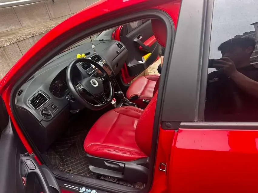 2016 Volkswagen Polo 1.6L 110HP L4 6AT,autocango,china used car exporter,china ev exporter,chinese used car exporter,chinese used ev exporter