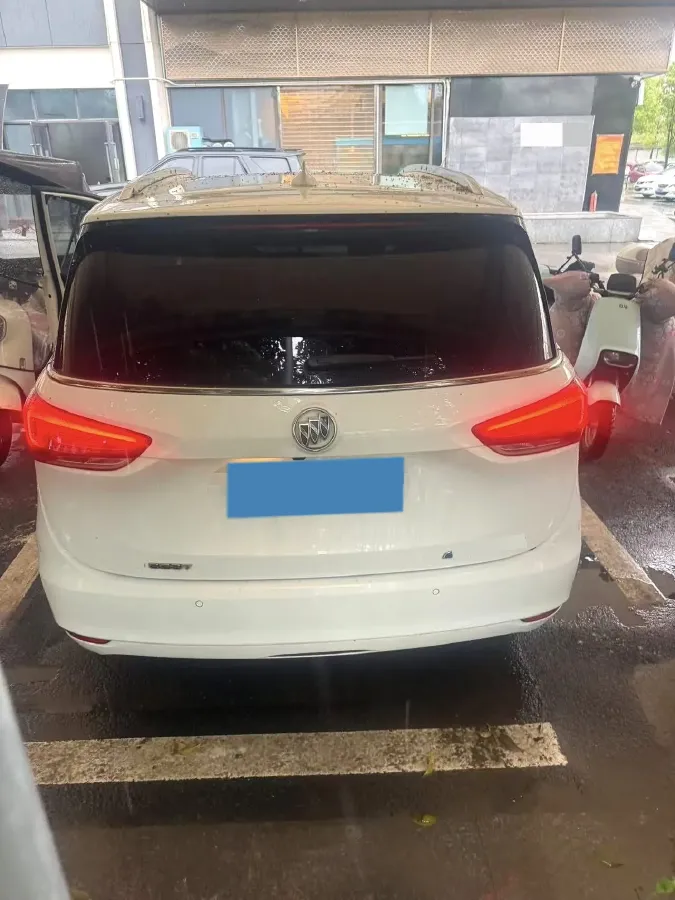 2021 Buick GL6 1.3T 163HP L3 6AT,autocango,china used car exporter,china ev exporter,chinese used car exporter,chinese used ev exporter