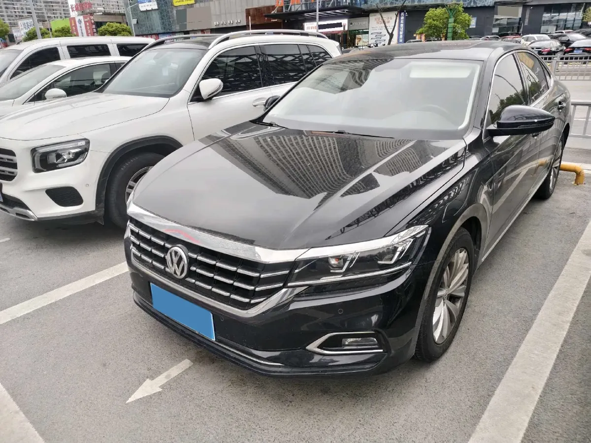 2019 Skoda Kodiak 2.0T 186HP L4 7DCT,autocango,china used car exporter,china ev exporter,chinese used car exporter,chinese used ev exporter