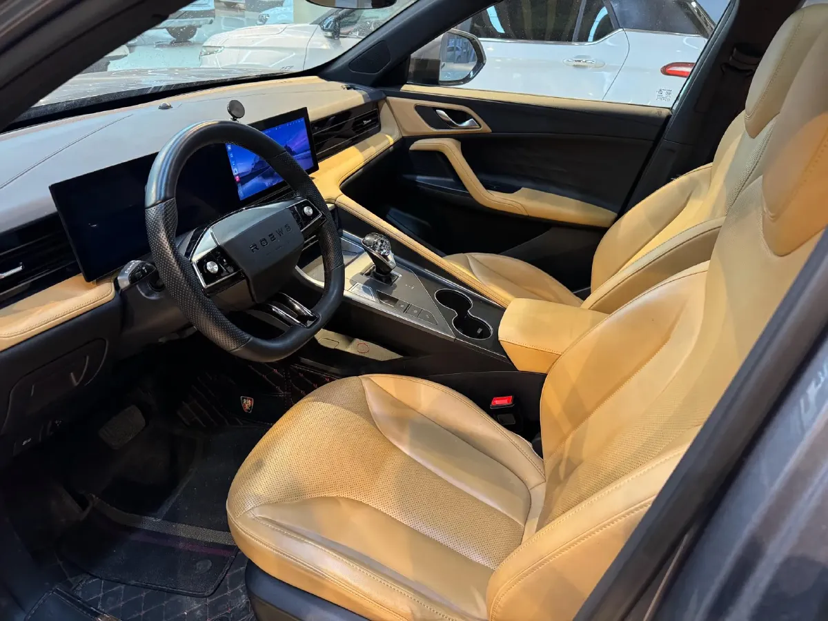 2023 Roewe RX5 1.5T 188HP L4 7DCT,autocango,china used car exporter,china ev exporter,chinese used car exporter,chinese used ev exporter