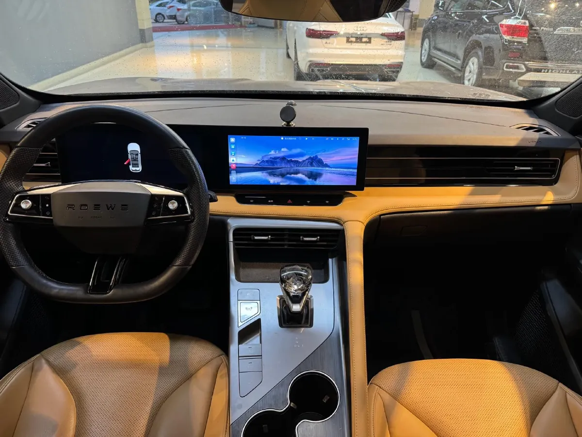 2023 Roewe RX5 1.5T 188HP L4 7DCT,autocango,china used car exporter,china ev exporter,chinese used car exporter,chinese used ev exporter