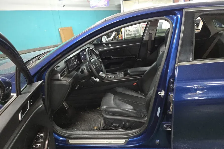 2021 Toyota Camry 2.0L 178HP L4 CVT,autocango,china used car exporter,china ev exporter,chinese used car exporter,chinese used ev exporter