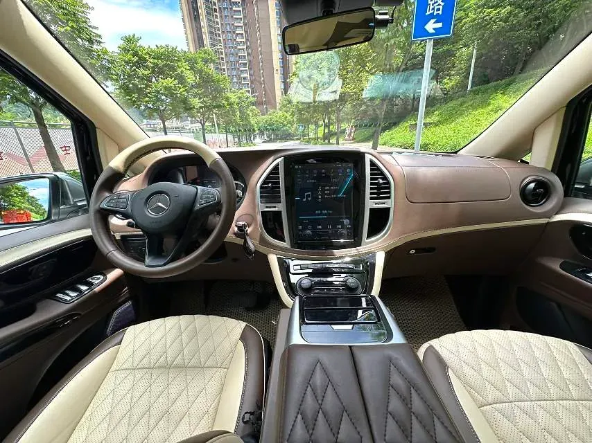 2020 Mercedes-Benz Vito 2.0T 211HP L4 9AT,autocango,china used car exporter,china ev exporter,chinese used car exporter,chinese used ev exporter