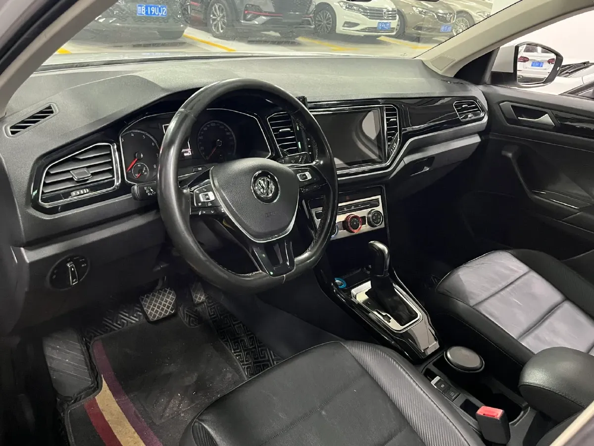 2018 Borgward BX7 2.0T 224HP L4 6AT,autocango,china used car exporter,china ev exporter,chinese used car exporter,chinese used ev exporter