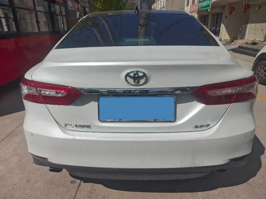 2021 Toyota Camry 2.5L 209HP L4 8AT,autocango,china used car exporter,china ev exporter,chinese used car exporter,chinese used ev exporter
