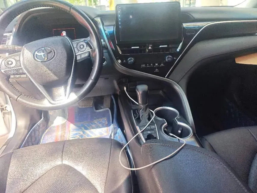 2021 Toyota Camry 2.5L 209HP L4 8AT,autocango,china used car exporter,china ev exporter,chinese used car exporter,chinese used ev exporter