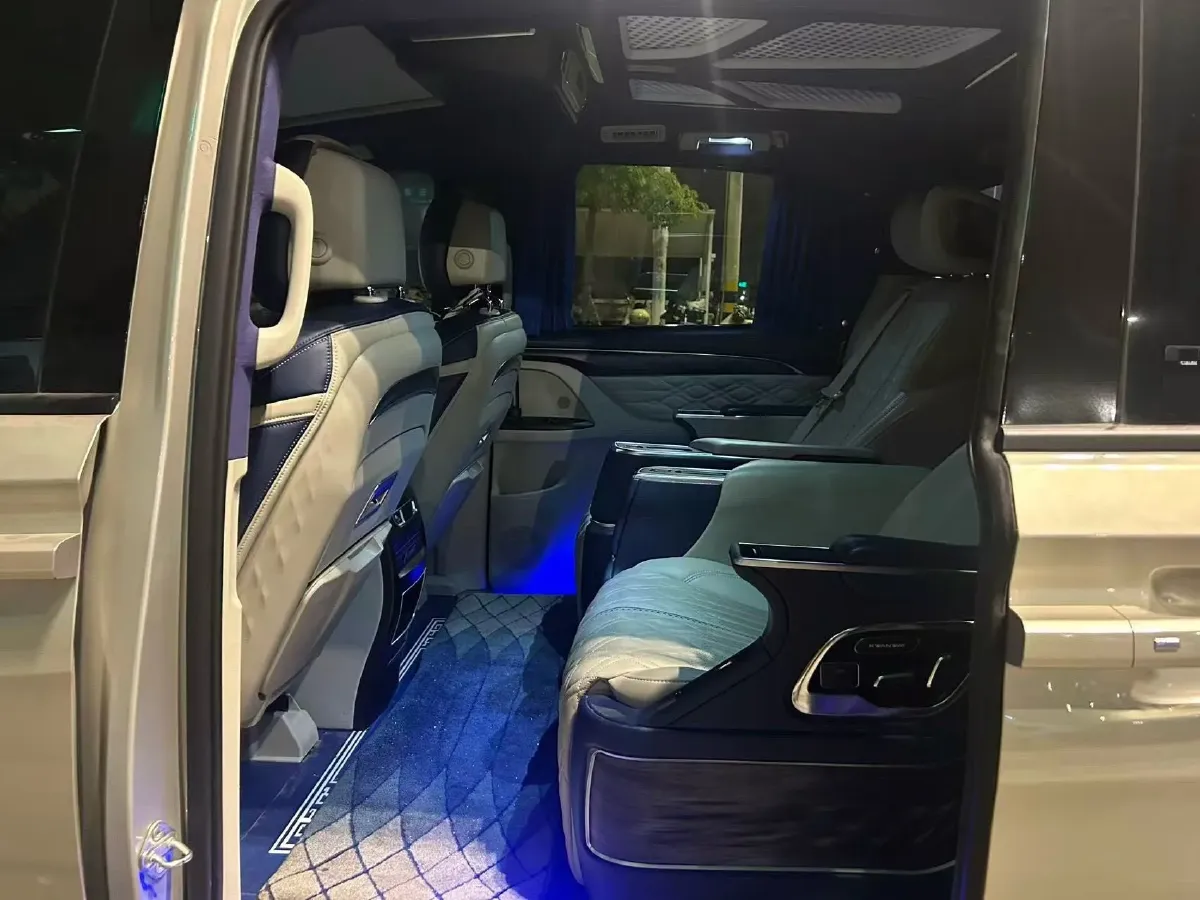 2021 Buick GL8 2.0T 237HP L4 9AT,autocango,china used car exporter,china ev exporter,chinese used car exporter,chinese used ev exporter