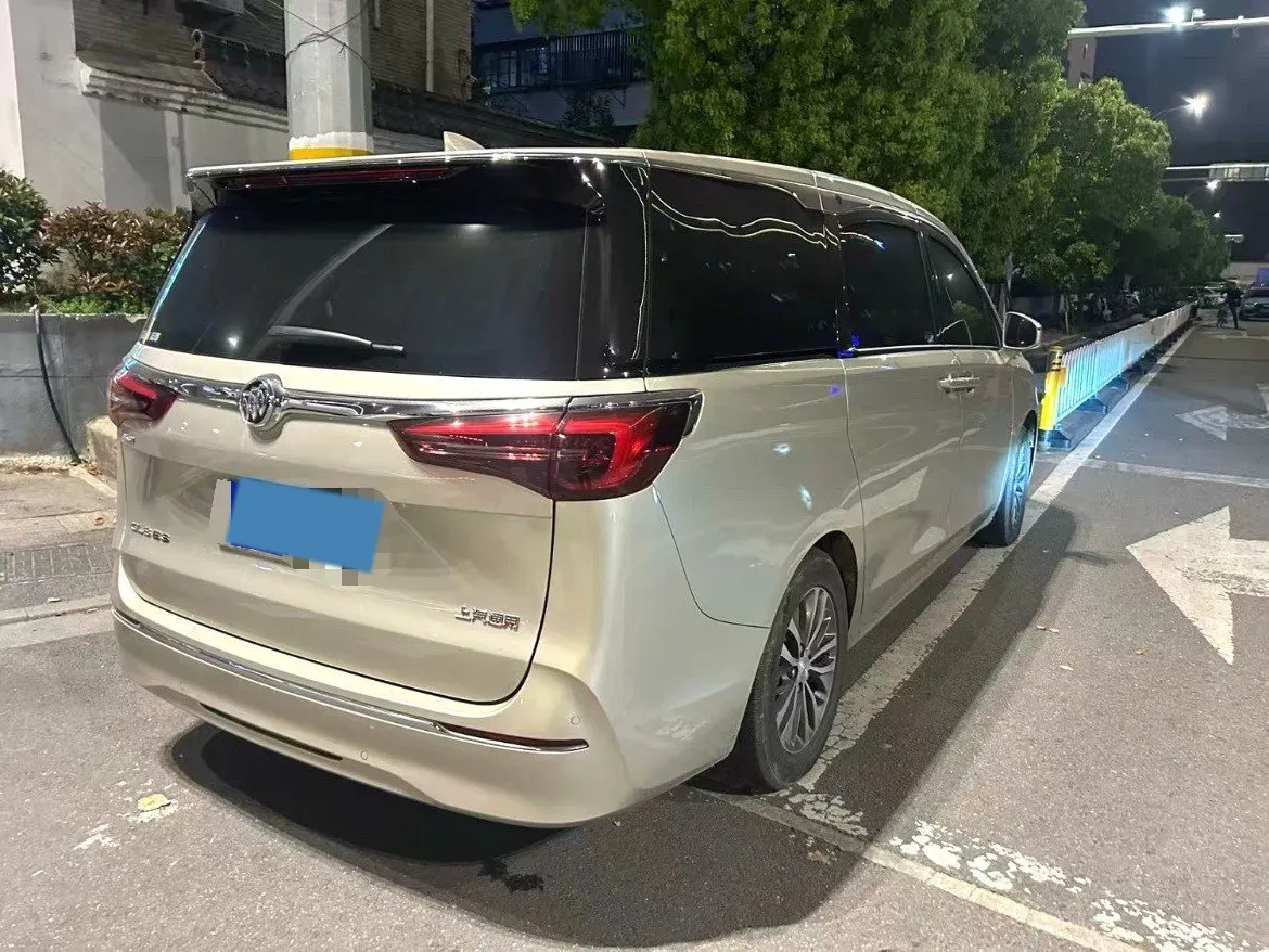 2021 Buick GL8 2.0T 237HP L4 9AT,autocango,china used car exporter,china ev exporter,chinese used car exporter,chinese used ev exporter