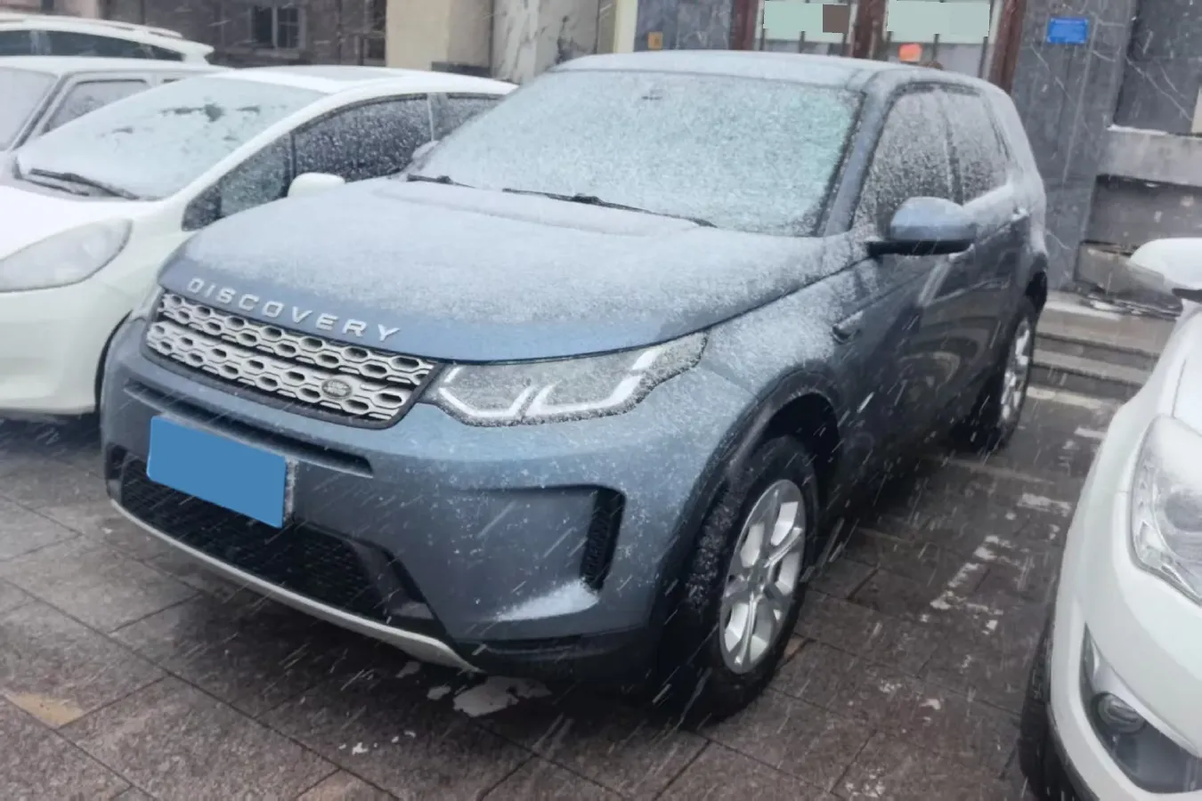 2020 Land Rover Discovery Sport 2.0T 200HP L4 9AT,autocango,china used car exporter,china ev exporter,chinese used car exporter,chinese used ev exporter
