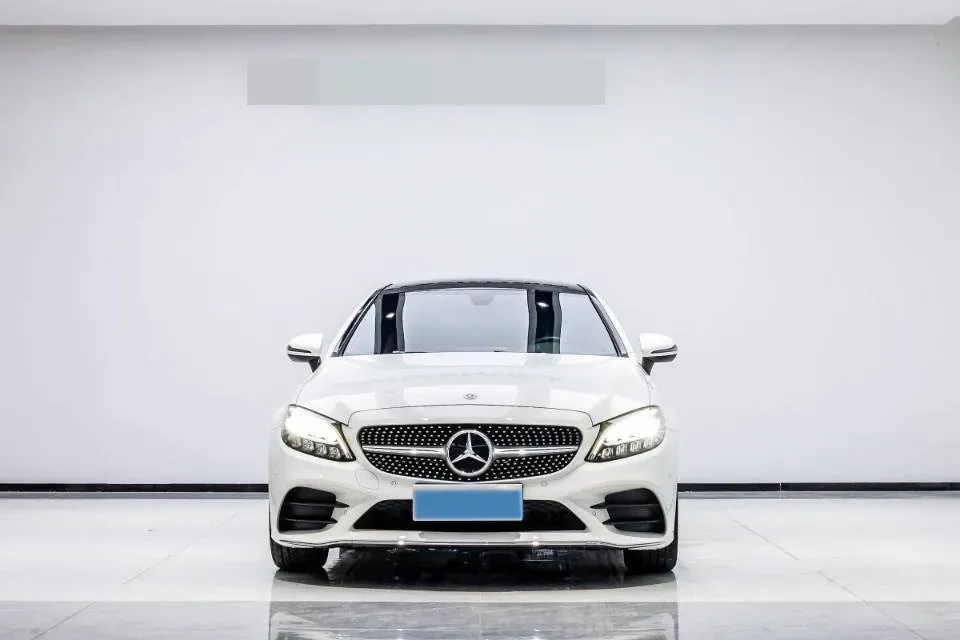 2020 Mercedes-Benz C Class 1.5T 184HP L4 9AT,autocango,china used car exporter,china ev exporter,chinese used car exporter,chinese used ev exporter