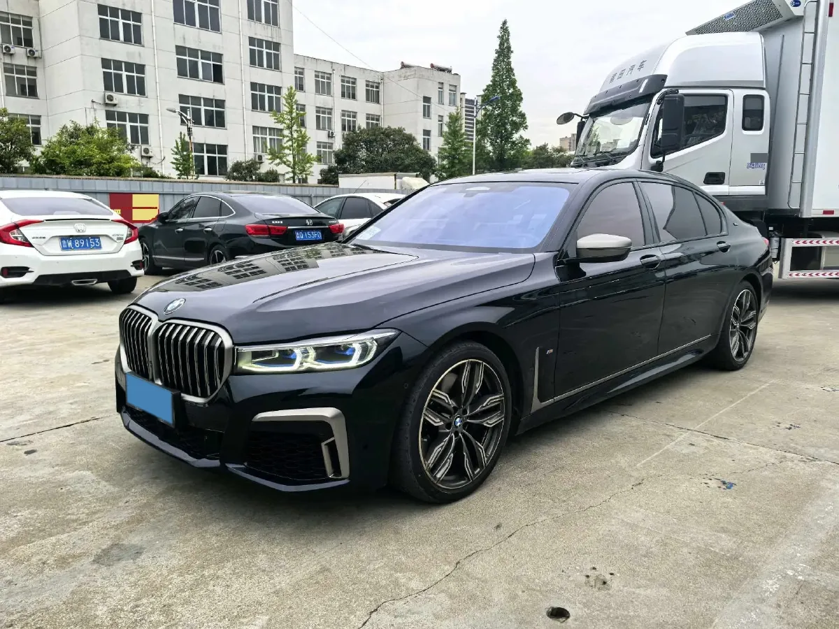 2019 BMW 7 Series 6.6T 585HP V12 8AT,autocango,china used car exporter,china ev exporter,chinese used car exporter,chinese used ev exporter