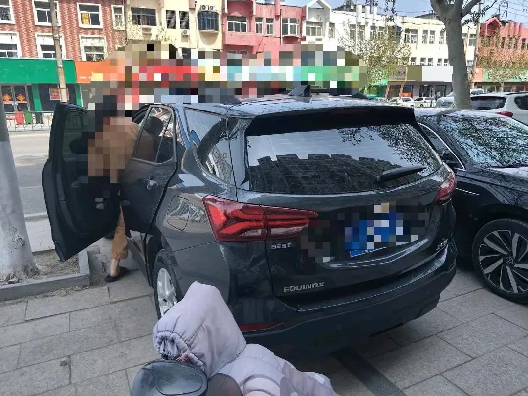 2021 Chevrolet Equinox 1.5T 169HP L4 6AT,autocango,china used car exporter,china ev exporter,chinese used car exporter,chinese used ev exporter